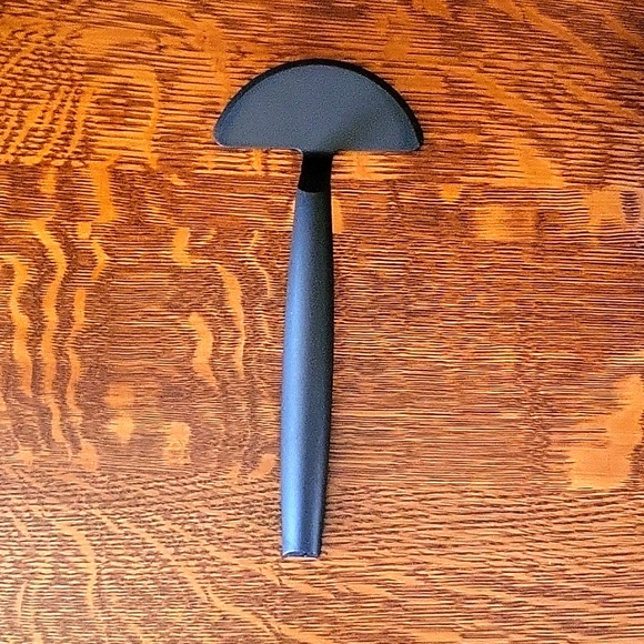 GT Xpress 101 - Picture 7 of 16